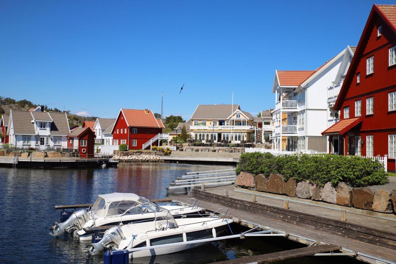 Hotel Lyngorporten Gjeving Exterior foto